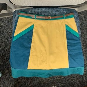 Colorblock mini skirt with belt